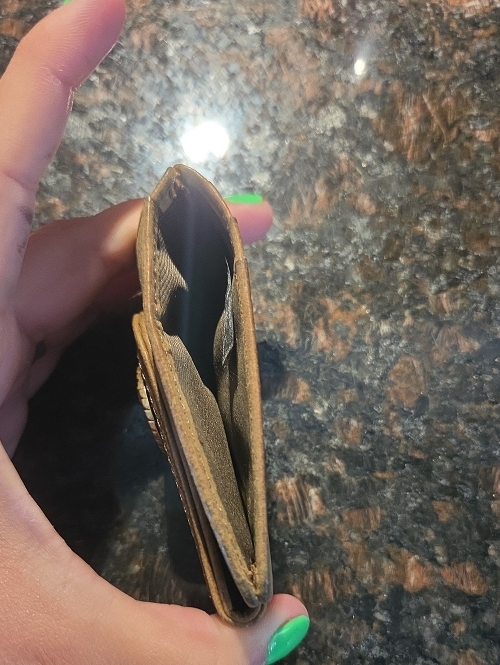 Cody James Leather Money Clip Card Holder with Western Longhorn Accent Wallet - Picture 4 of 4